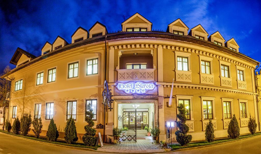 Hotel Slavia Salonta Exteriér fotografie